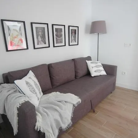 In Playa Blanca Sleeps 6 Includes Swimming Pool And Air Con 2
