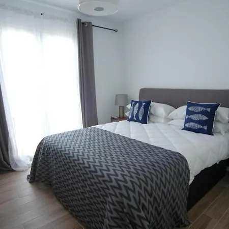 Villa In Playa Blanca Sleeps 6 Includes Swimming Pool And Air Con 2 Playa Blanca (Lanzarote)